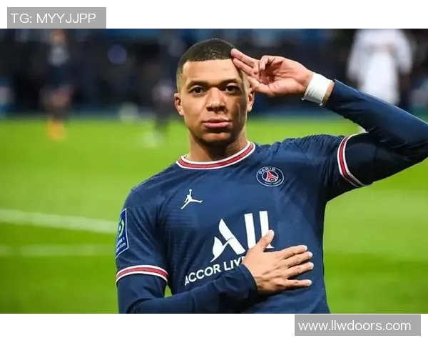 恩瑞克与莫森的巅峰对决谁能在足球场上书写传奇篇章