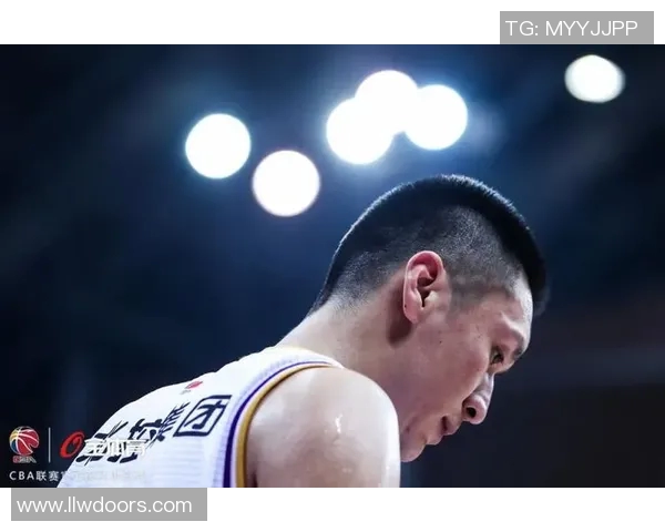 孙悦的篮球传奇之路：从青涩少年到CBA明星的奋斗与荣耀