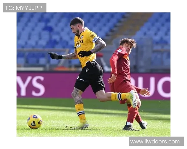 克卢日与特拉维夫马的精彩对决揭示足球战术与团队协作的魅力