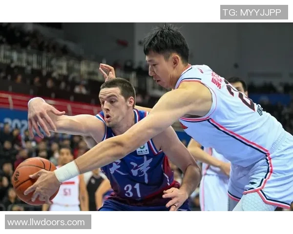 天津同曦激战回顾视频精彩瞬间重温篮球对决的热血时刻